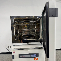 Thermo Scientific Heracell Vios 250i Doublestack CO2 Incubator image 3